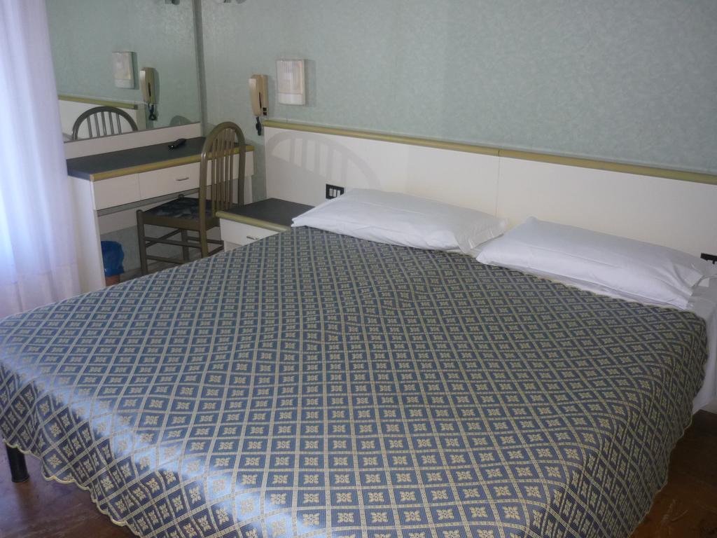 Hotel Europa Arma di Taggia Kamer foto