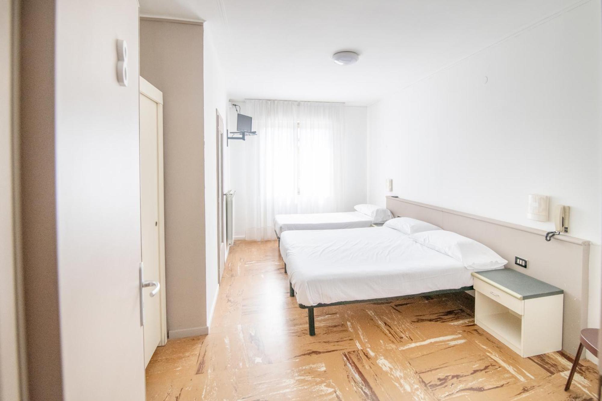 Hotel Europa Arma di Taggia Buitenkant foto