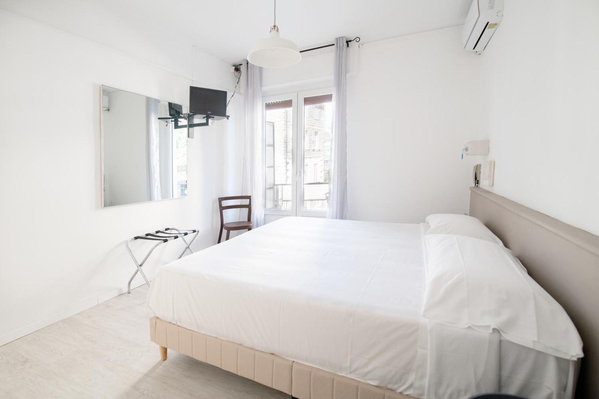Hotel Europa Arma di Taggia Buitenkant foto