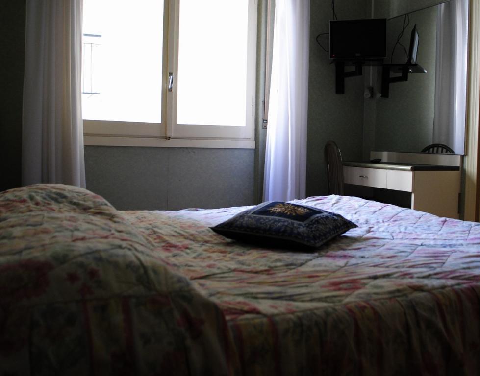 Hotel Europa Arma di Taggia Buitenkant foto